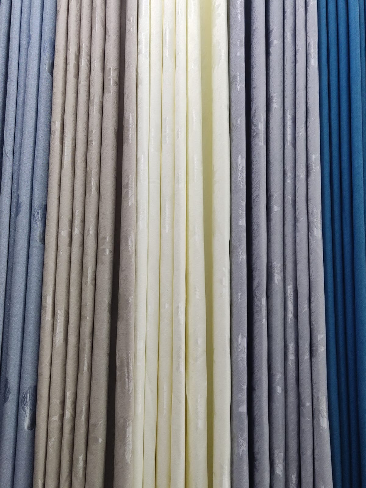 Curtains & Blinds → Plain Curtains