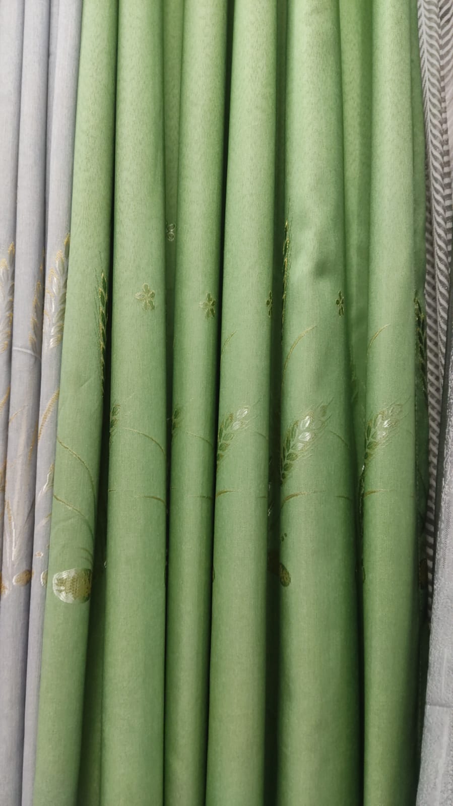Green Curtain Fabric Product Name – Nepali: हरियो पर्दा कपडा